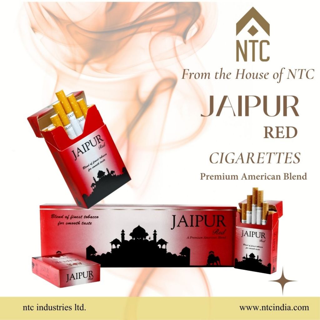 marlboro cigarettes flavors list Marlboro red cigarettes hi-res stock photography and images